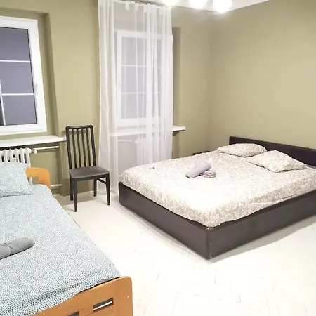 Rynek 12 * 포즈난