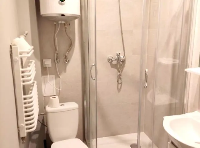 Rynek 12 * 포즈난